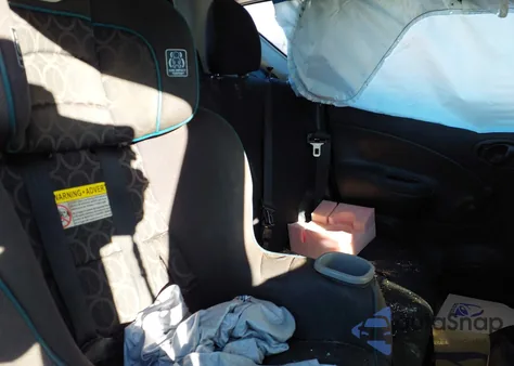 2014 Nissan Versa Note S (Sr) from USA, damaged, VIN 3N1CE2CPXEL389844